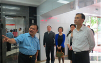 重庆市市委常委、统战部部长刘光磊来欧博abg官网集团视察调研