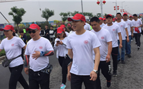 “放松心情，磨砺意志，超越自我” 正定公司参加徒步走活动